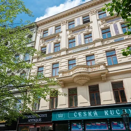 Luxury In Old Town *